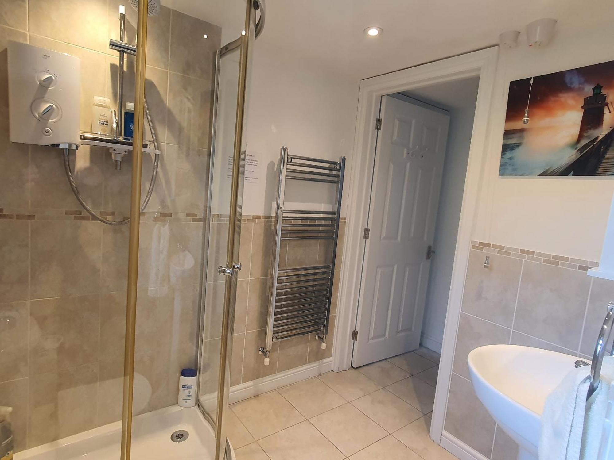 Idyllic 2 Bedroom Self-Contained Upsidedown Annexe Llandrindod Wells Luaran gambar