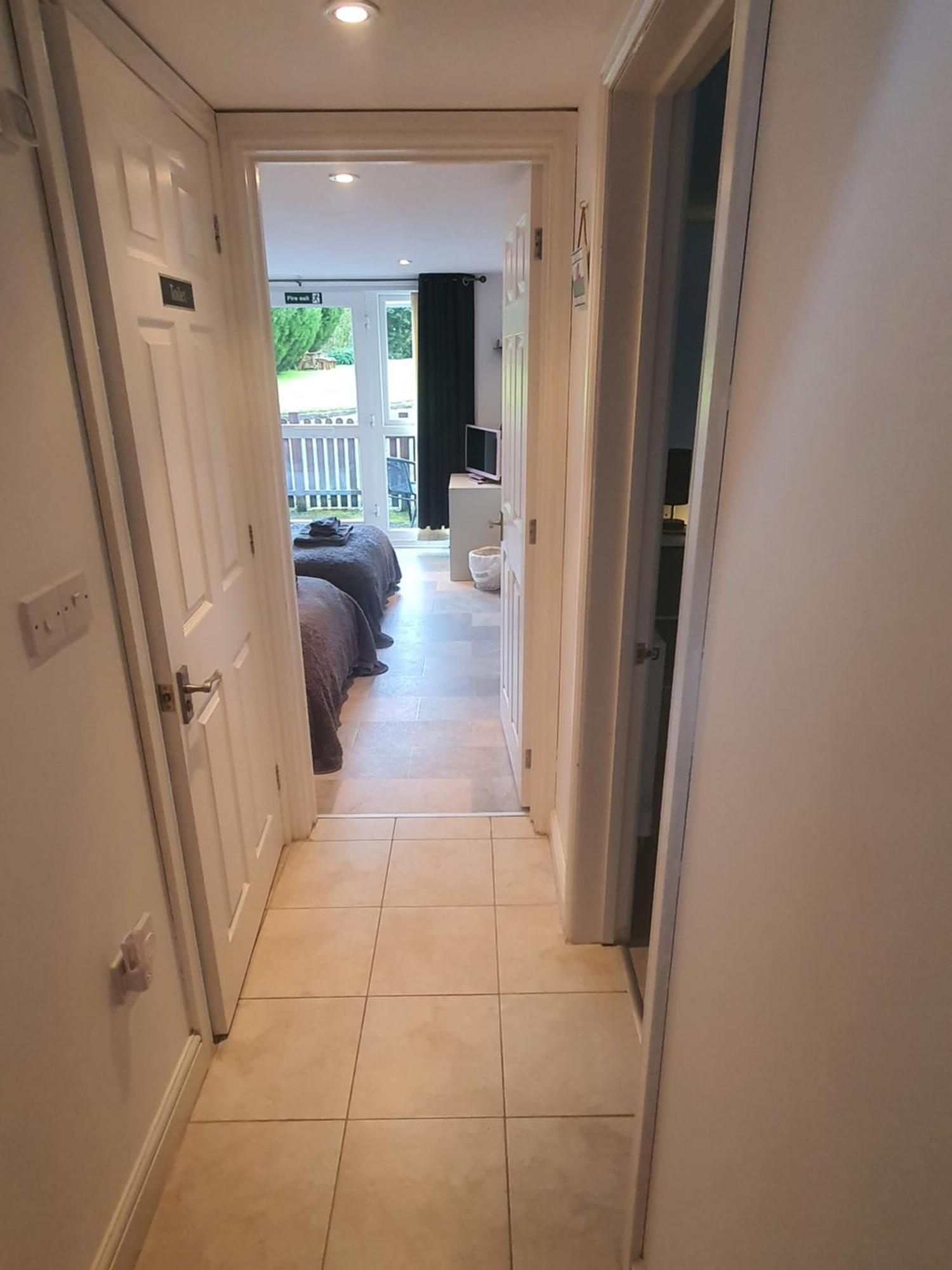 Idyllic 2 Bedroom Self-Contained Upsidedown Annexe Llandrindod Wells Luaran gambar
